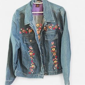 Floral embroidered denim jacket women’s size L